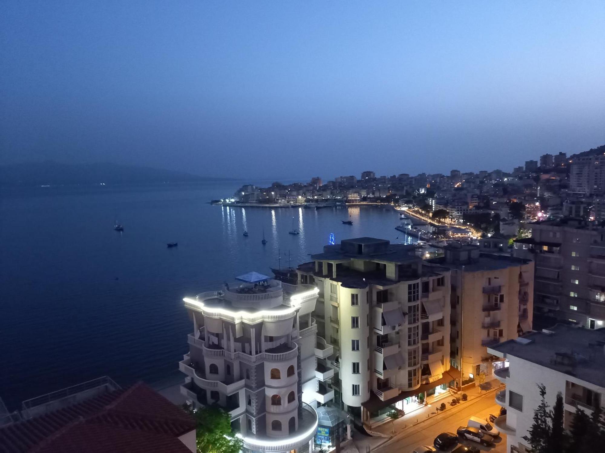 Bay View Apartment Saranda Kültér fotó