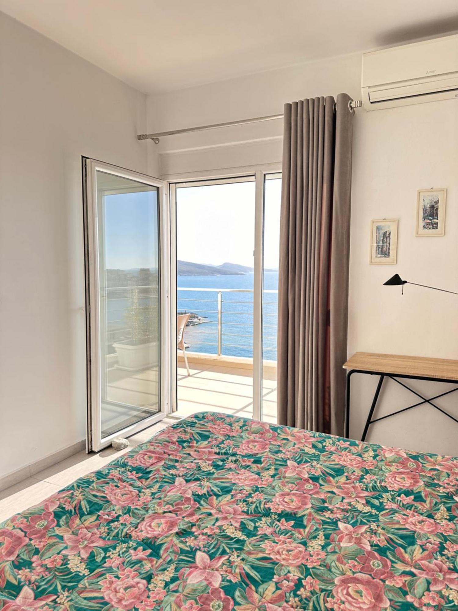 Bay View Apartment Saranda Kültér fotó